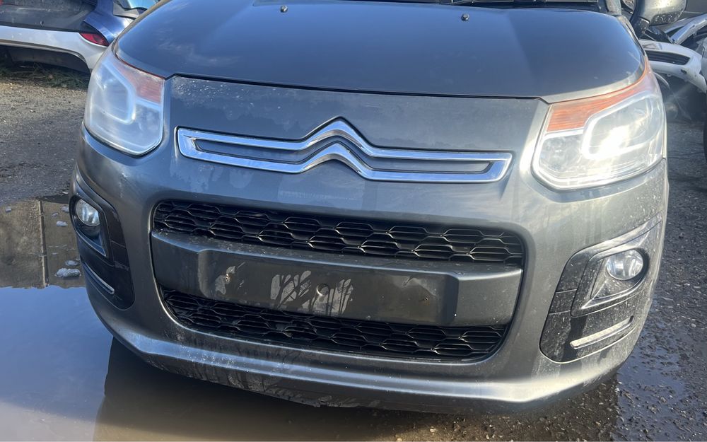 Citroen C3 Picasso 1.6eHDI на части