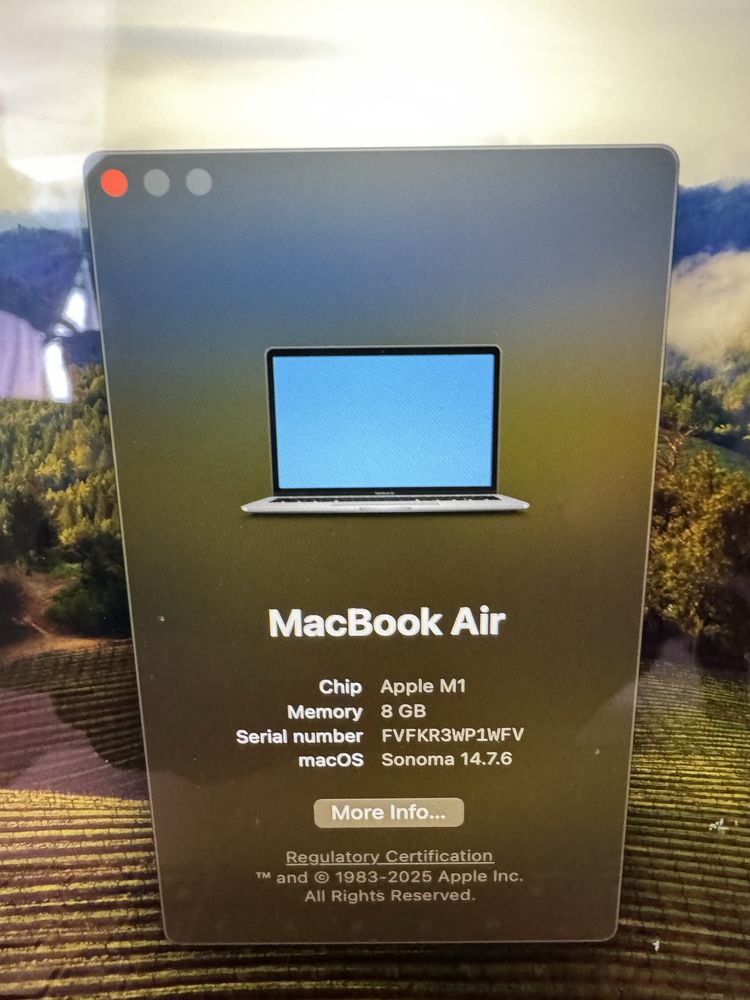 Macbook Air M1 - 2020 (8gb ram)