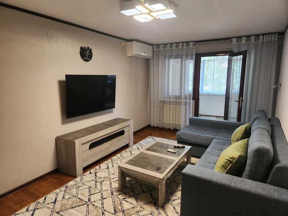 L8! Сдаётся в аренду 2-ком на  Ц-5 Алайский Рынок