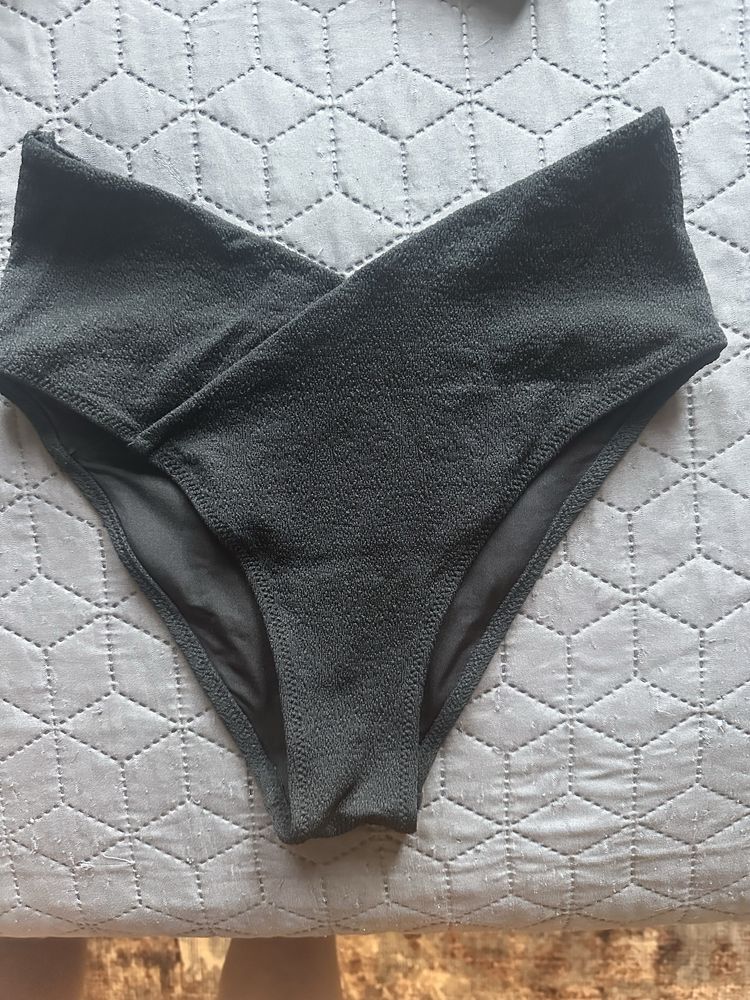 Черен бански H&M