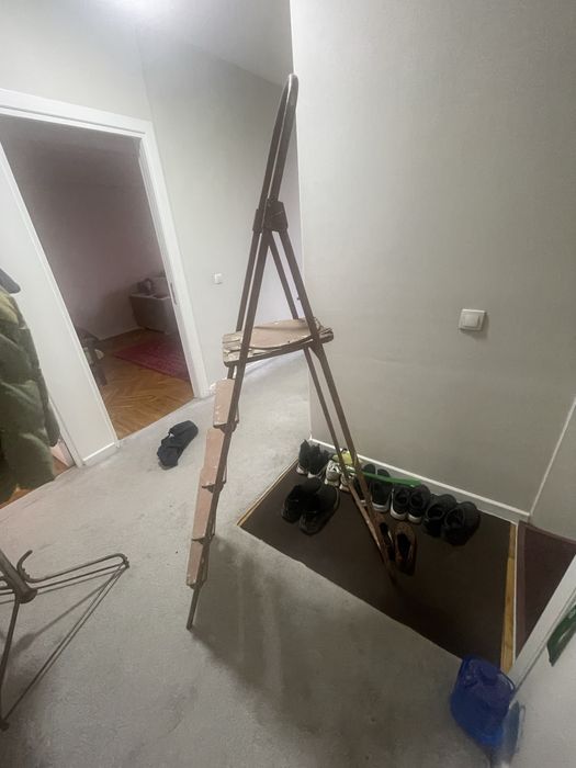 Продается 2 метровая стремянка лестница алюминиевая-отлично качестве