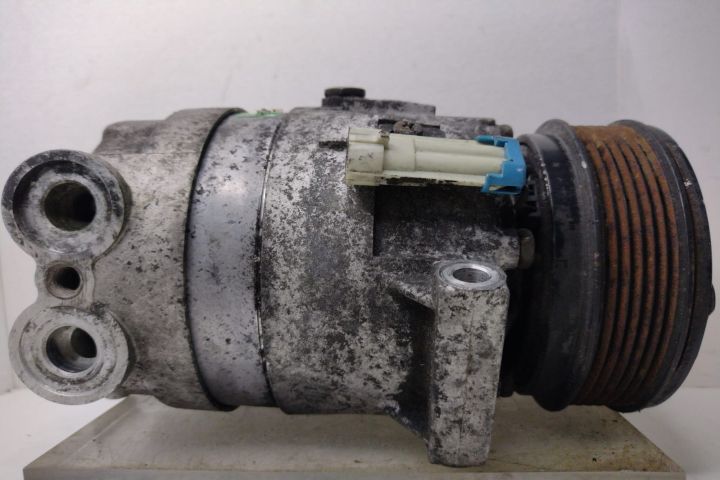 Compresor Clima Delphi 51810417 / 6560298E Opel Astra H seria Hatchba