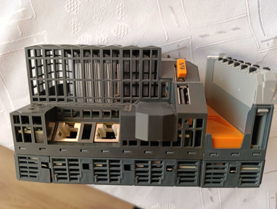 PLC controller BnR
