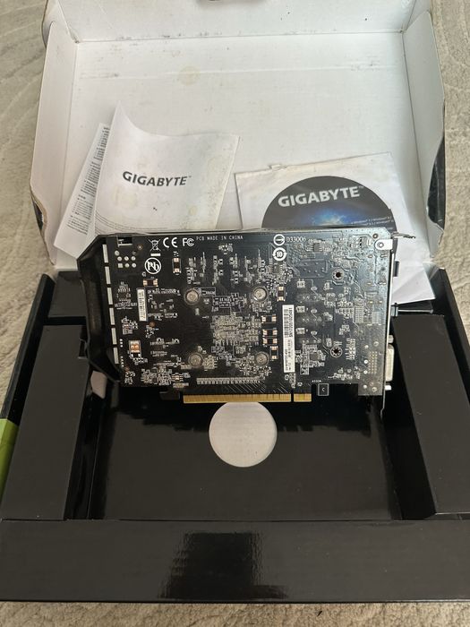 Видео карта Gigabyte GTX 1050ti 4GB