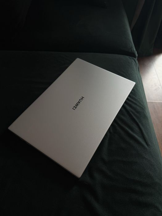 HUAWEI MateBook D14 | i5-10th Gen | 8GB/512GB SSD | Win 11 | Impecabil