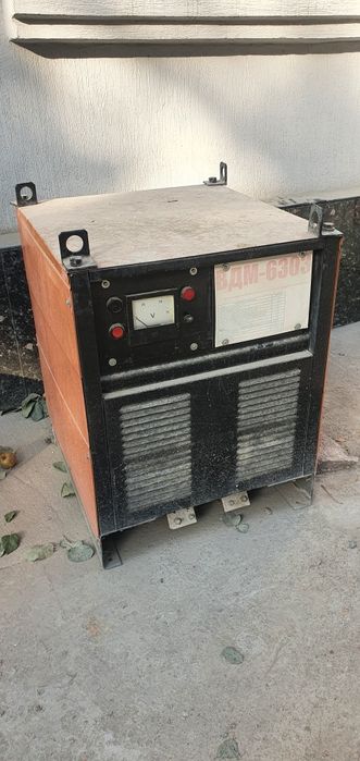 Svarka aparat 380 v VDM-6303 ishliydi