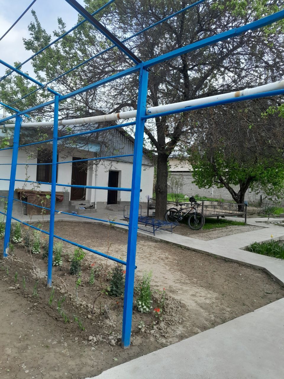 Uchaska sotiladi