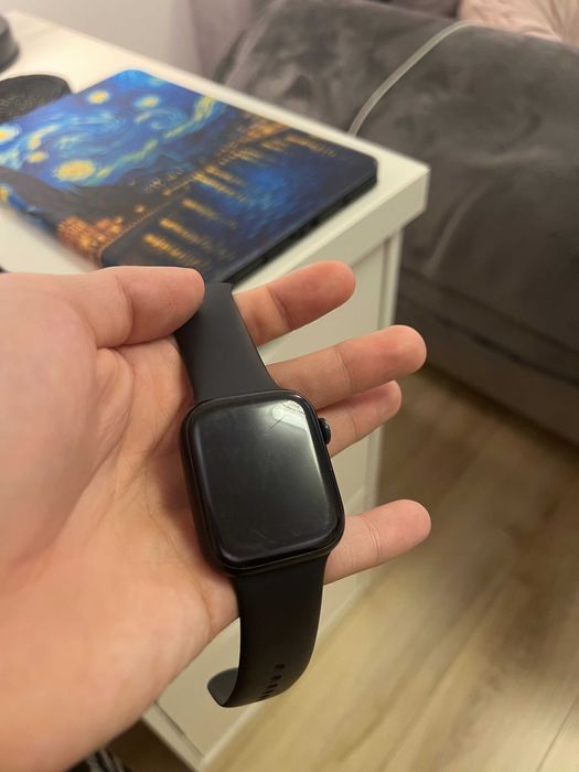 Apple Watch Series 8 45 mm