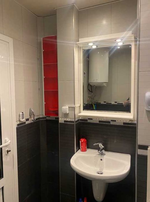 Дава се под наем Двустаен апартамент в София, Борово - 70 кв.м за 663 € - Снимка #7