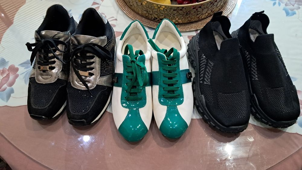 Супер обувки по 10лв за брой