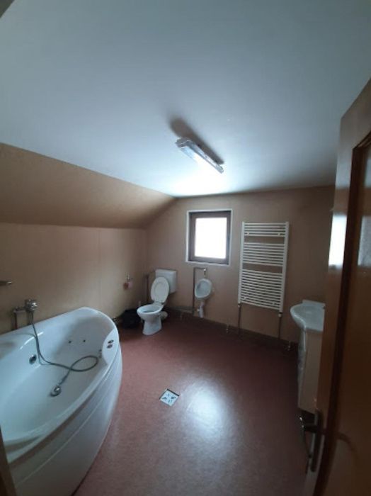 Cabana Mariana Mărișel ( cu ciubăr)- ocupat de Revelion