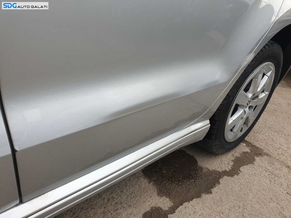 Usa Usi Portiera Portiere Stanga Spate Dezechipata cu Defect Volkswagen Polo 6R 2009 - 2016 Culoare LA7W