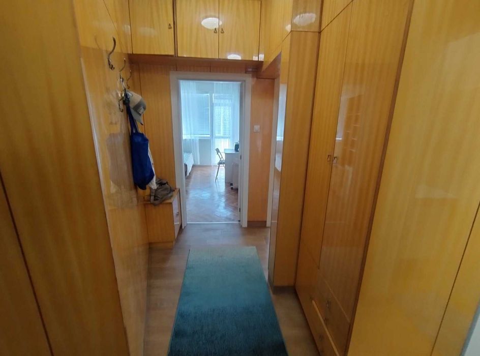 Дава се под наем Тристаен апартамент в Варна, Център - 65 кв.м за 765 € - Снимка #14