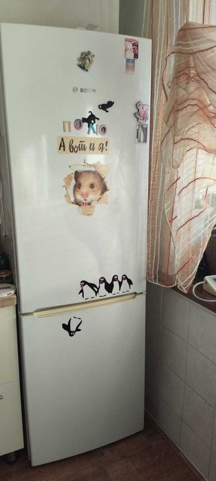 Отдам холодильник не рабочий.