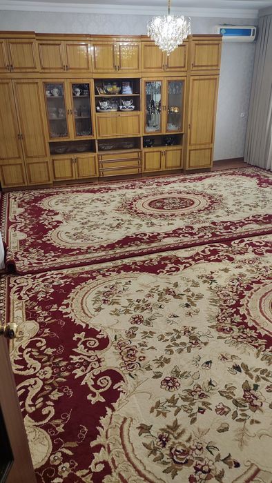 Продается ковер 3*5м два