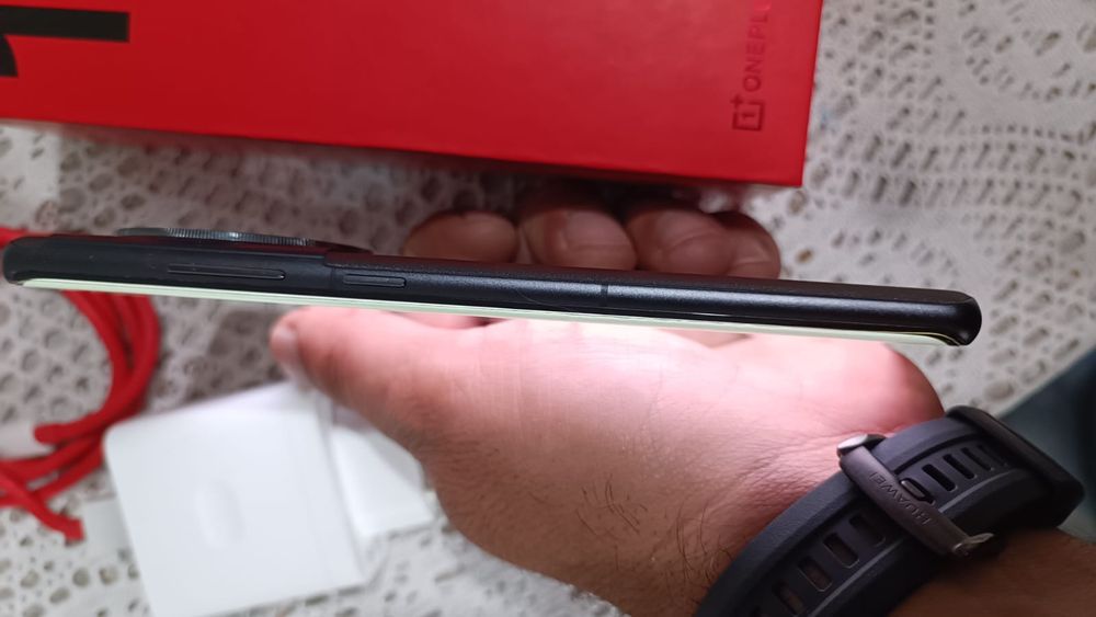 Oneplus 12R 16 GB RAM 256 memorie