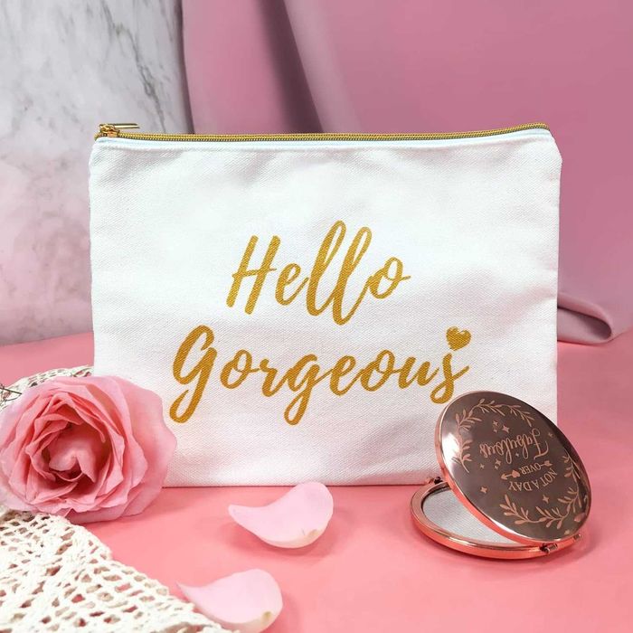 Подарък за Kоледа за нея - Подаръчна SPA Кутия 13 в 1