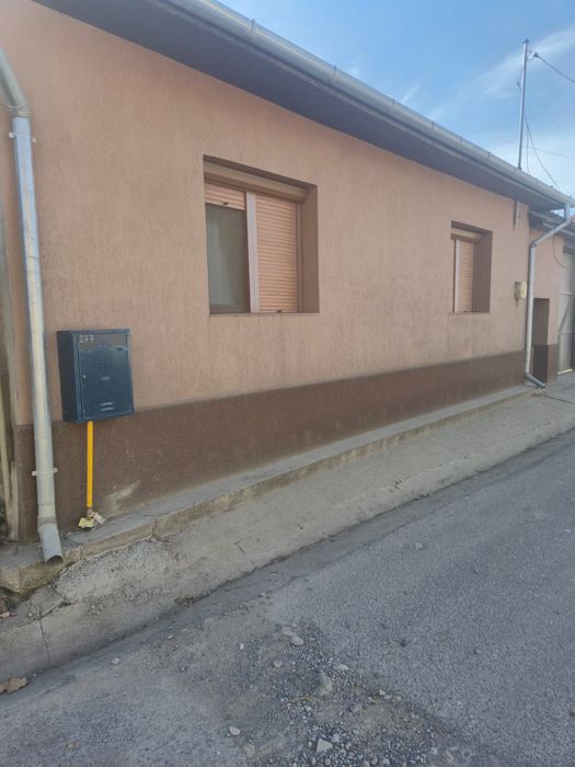 Casa de vânzare Ghighiseni