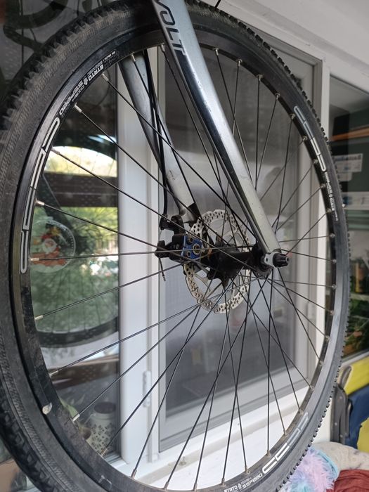 Bicicleta Giant Rivolt