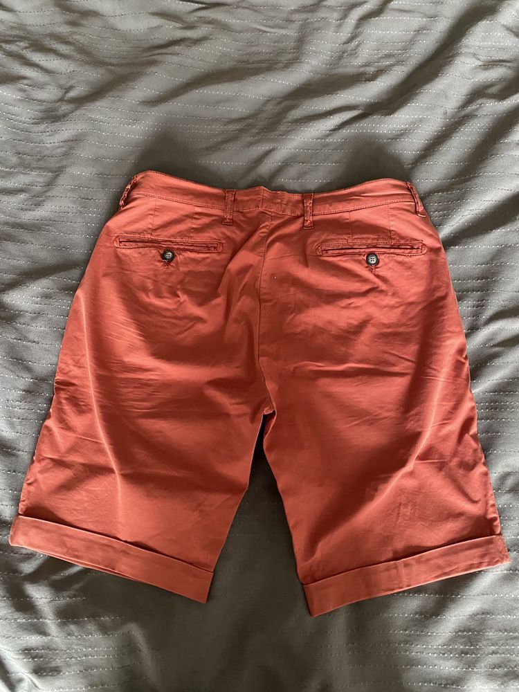 Vand pantaloni scurti Boggi milano, talia 50