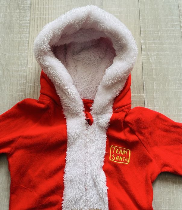 Costum mos craciun, copii.