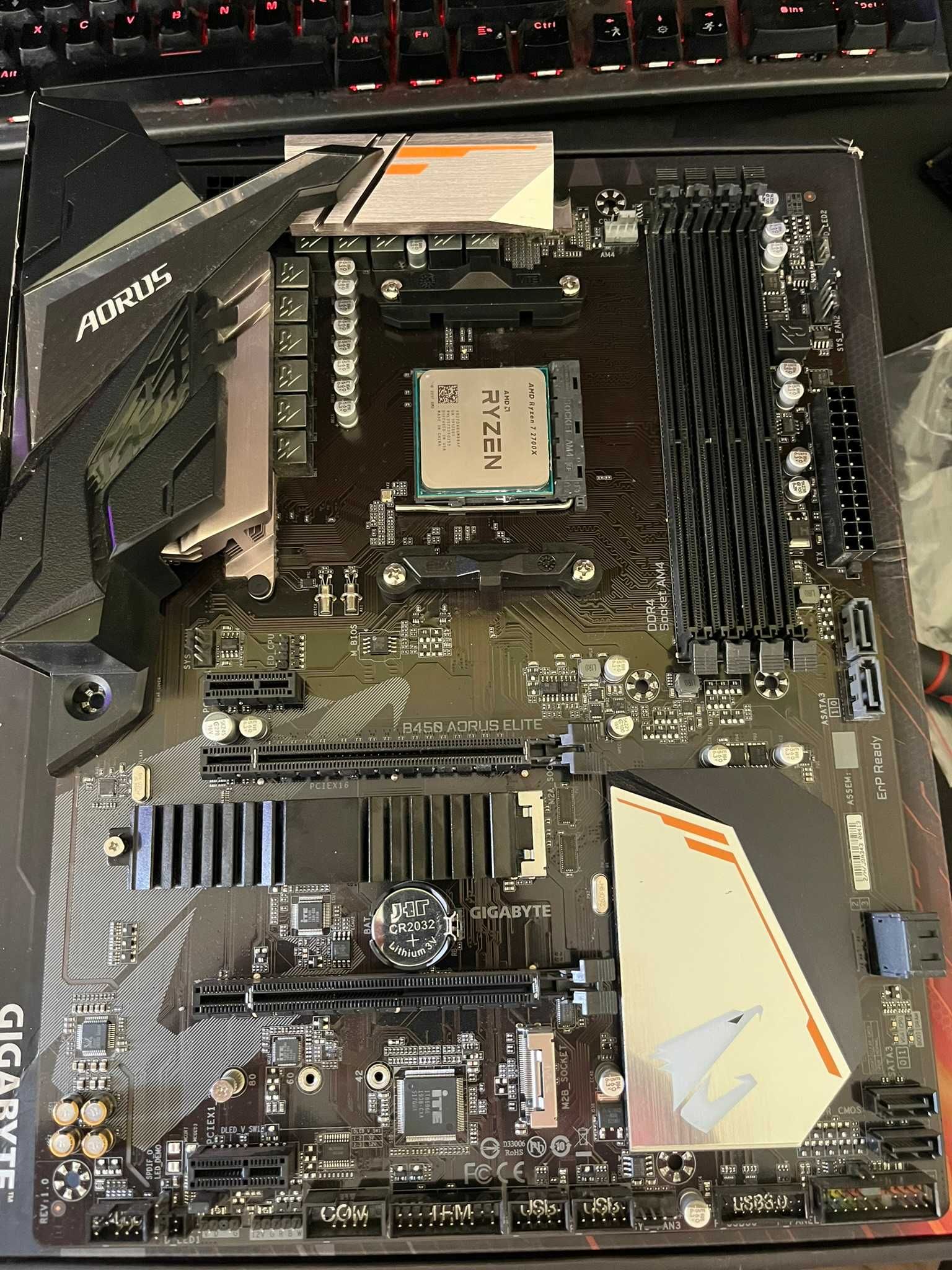 Дънна платка AORUS B450 ELITE AM4