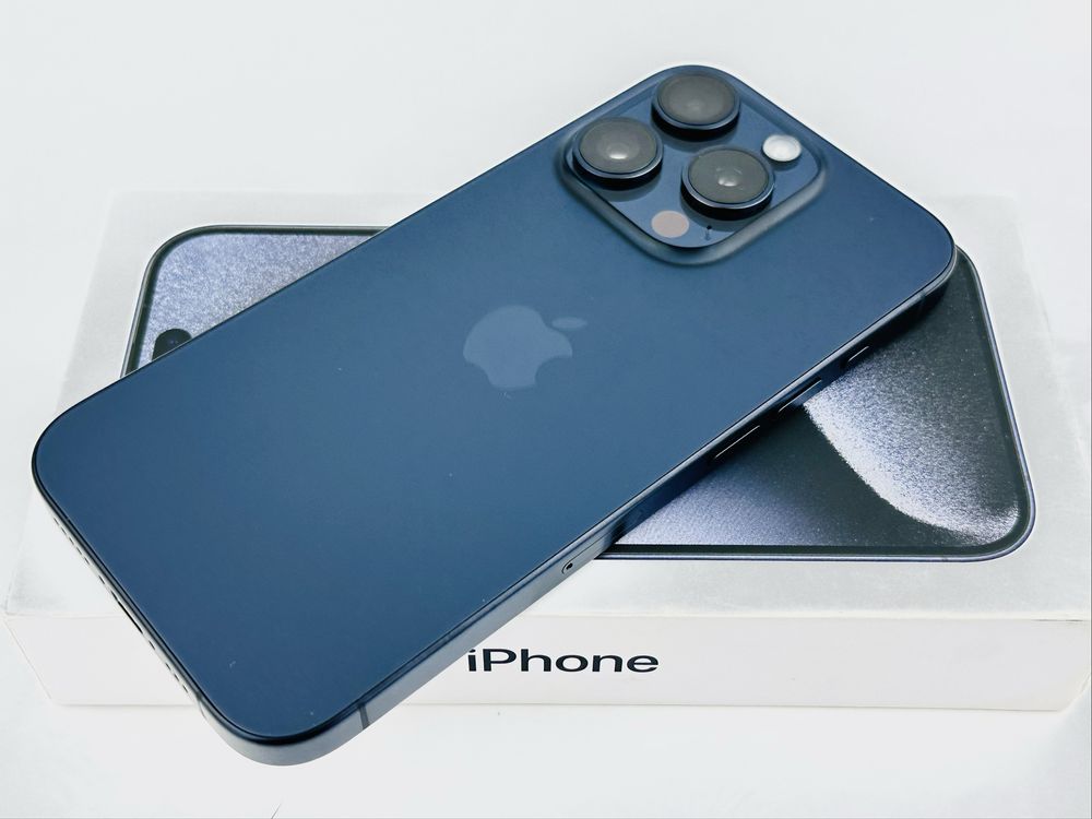 Apple iPhone 15 Pro 1TB Blue Titanium Отличен! Гаранция!