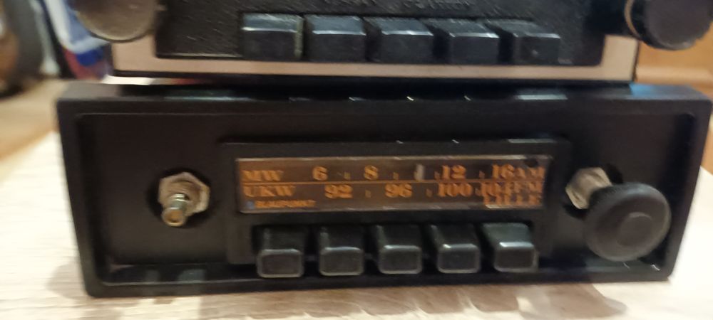 Radio auto vintage retro Philips Blaupunkt Lille Clarion Nissan