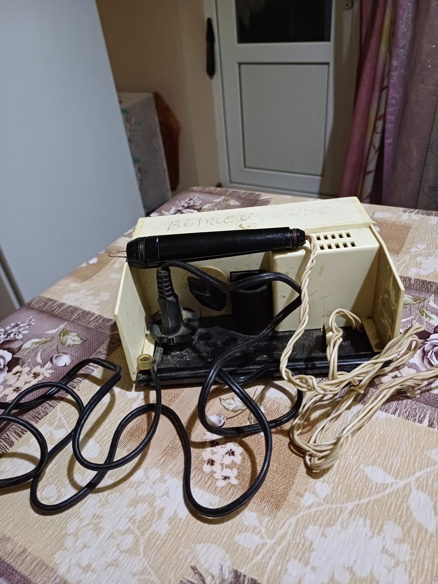 Прибор для выжигания подереву