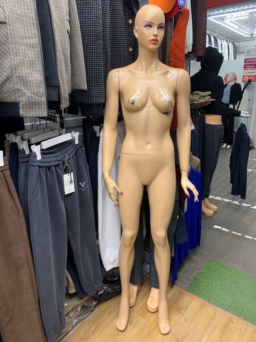 Женский Манекен