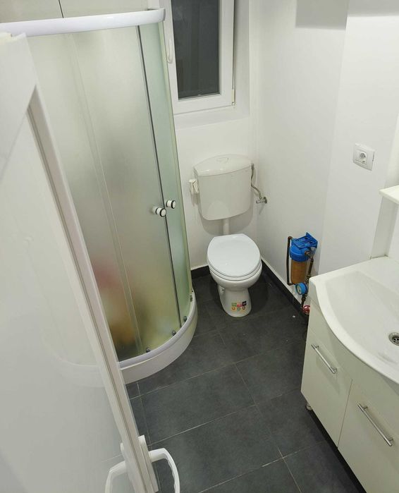 Inchiriere spatiu comercial