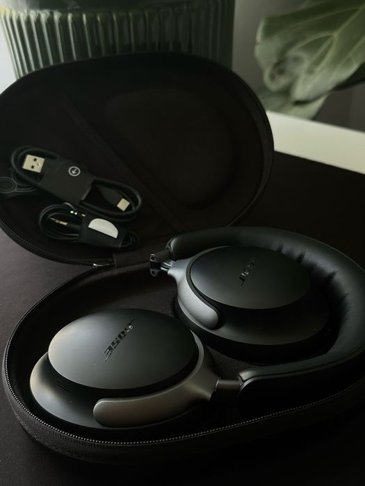 Слушалки Bose QuietComfort Ultra Black / Черни
