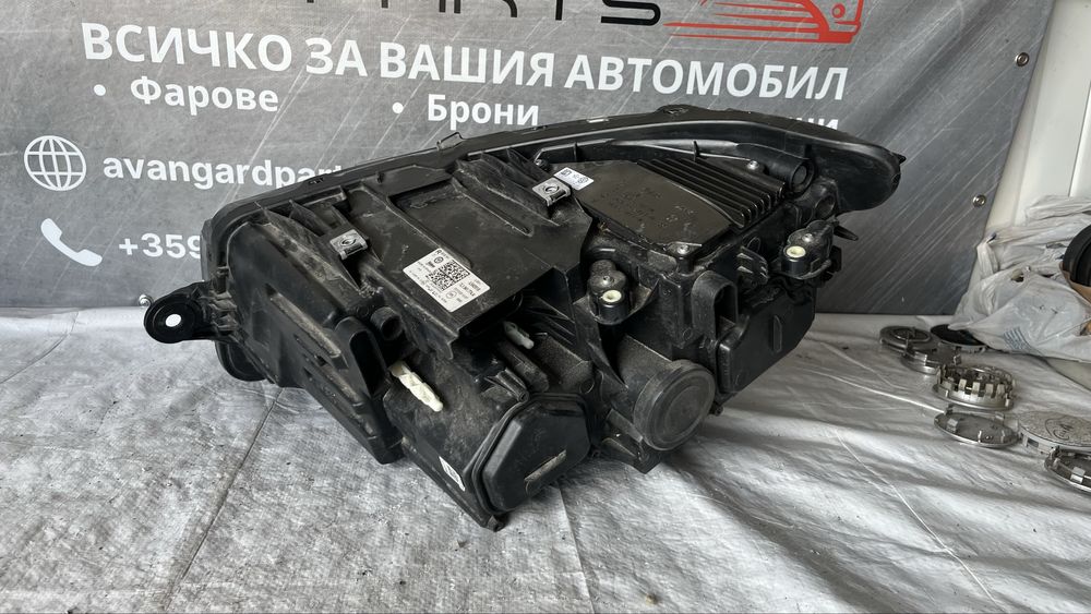 3 броя десен и ляв фар VW Multivan T6 (2019-2023)