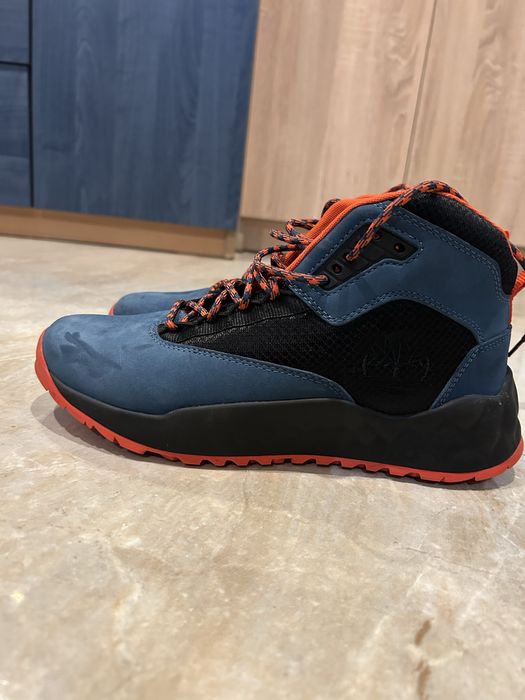 Продавам обувки    Timberland