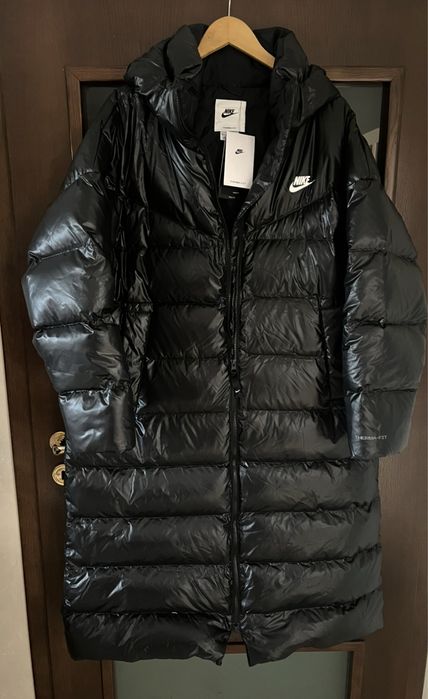 Дамска Парка Nike