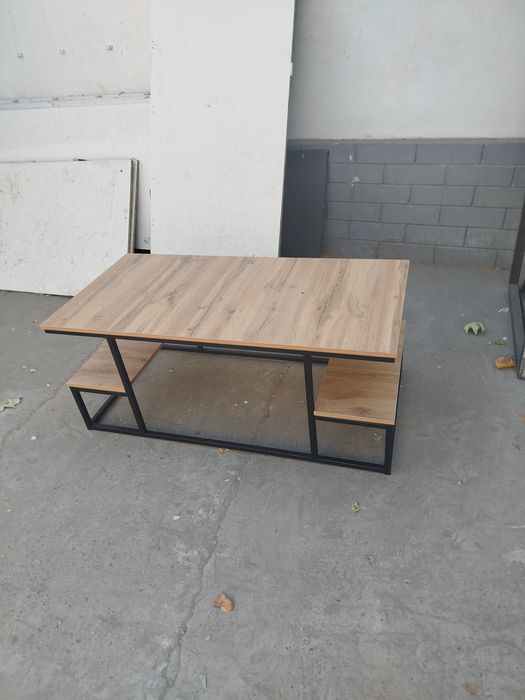 Loft mebel jurnalniy stol