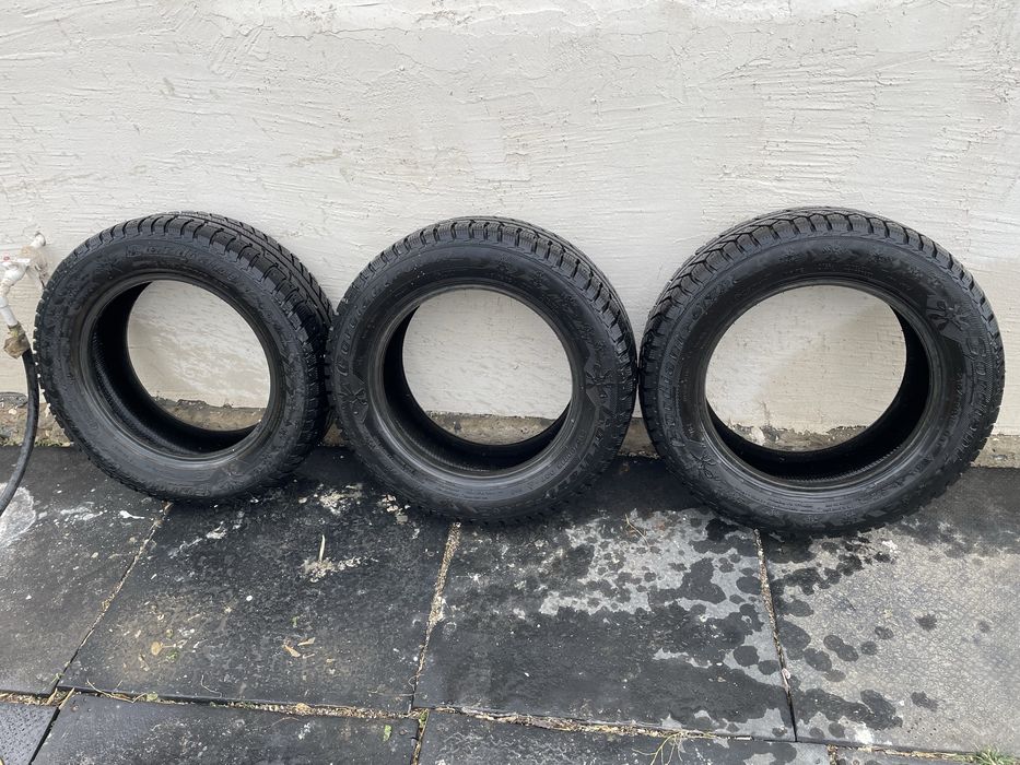 Зимние шины R 16 хороший протектор