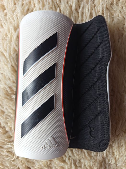 Футболни кори ,adidas,nike ,joma