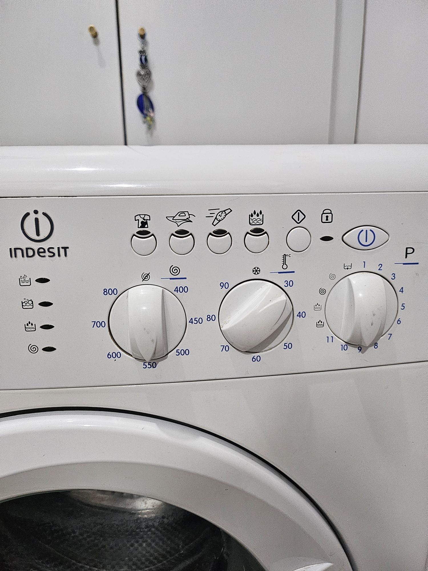 Продаётся стиральная машинка Indesit