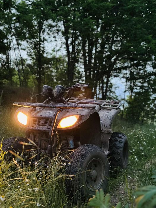 Vând atv bashan 250