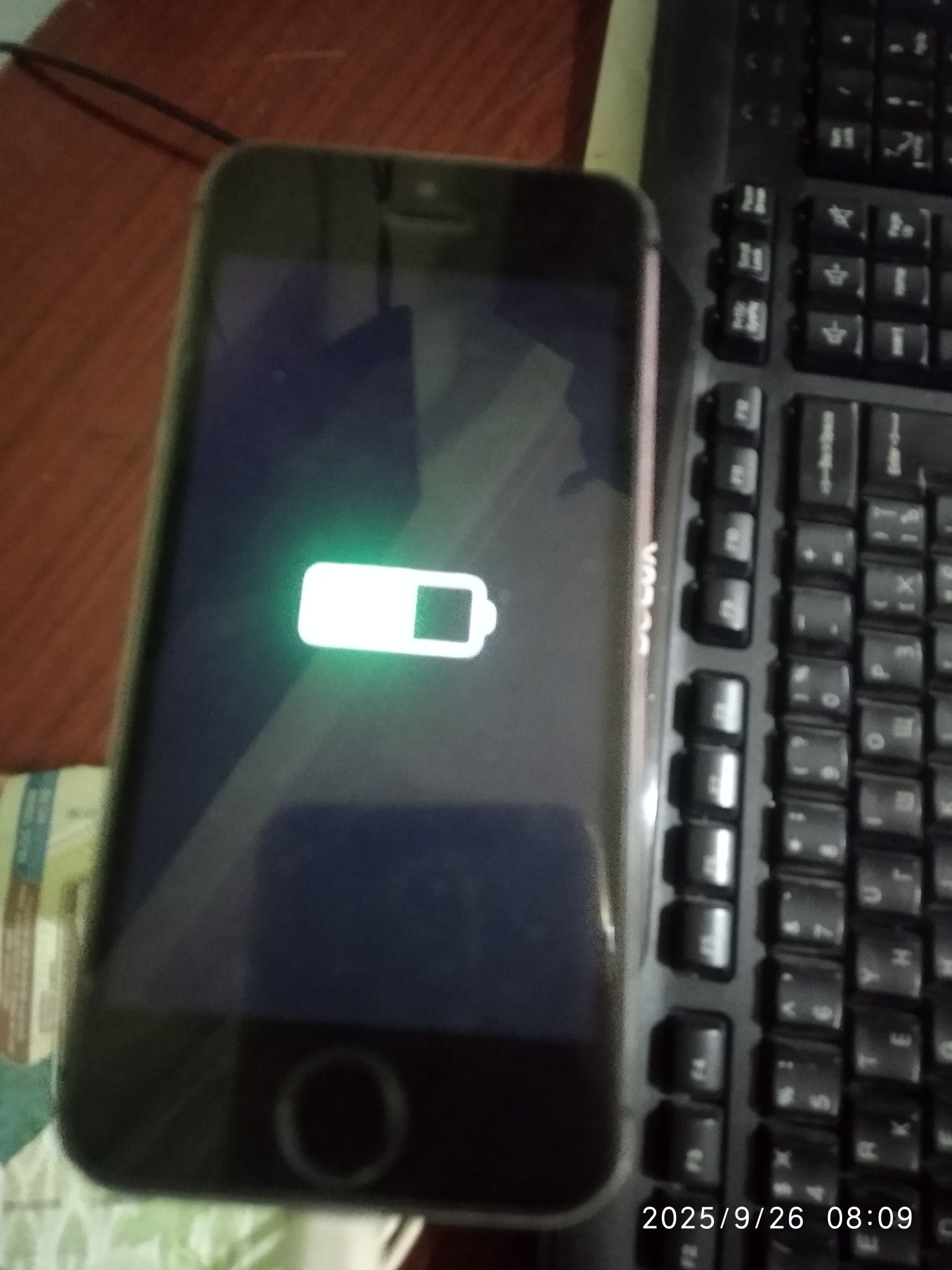 Iphon5s srochno pradayom