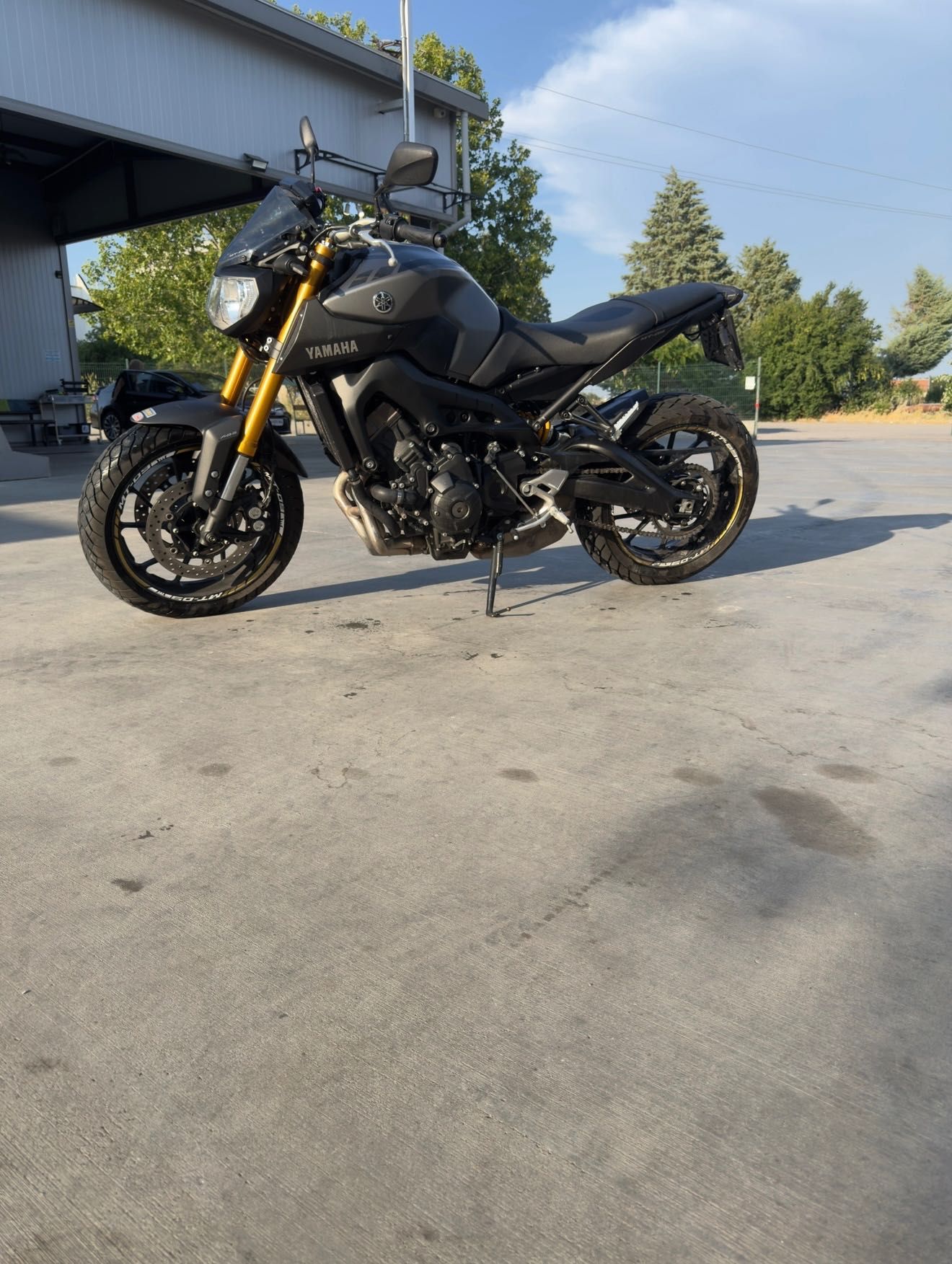 Yamaha mt-09 2016