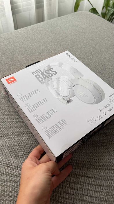 Безжични слушалки с микрофон JBL - Tune 520BT, бели - Нови