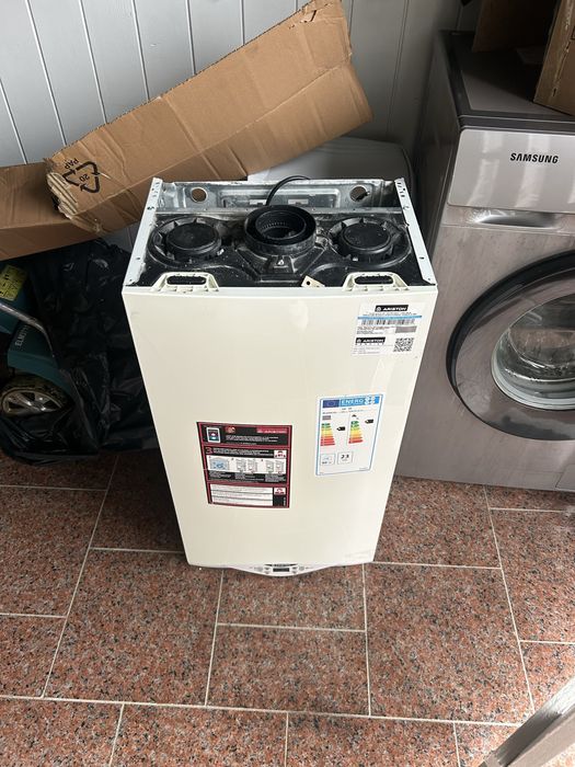 Centrala Defecta Ariston