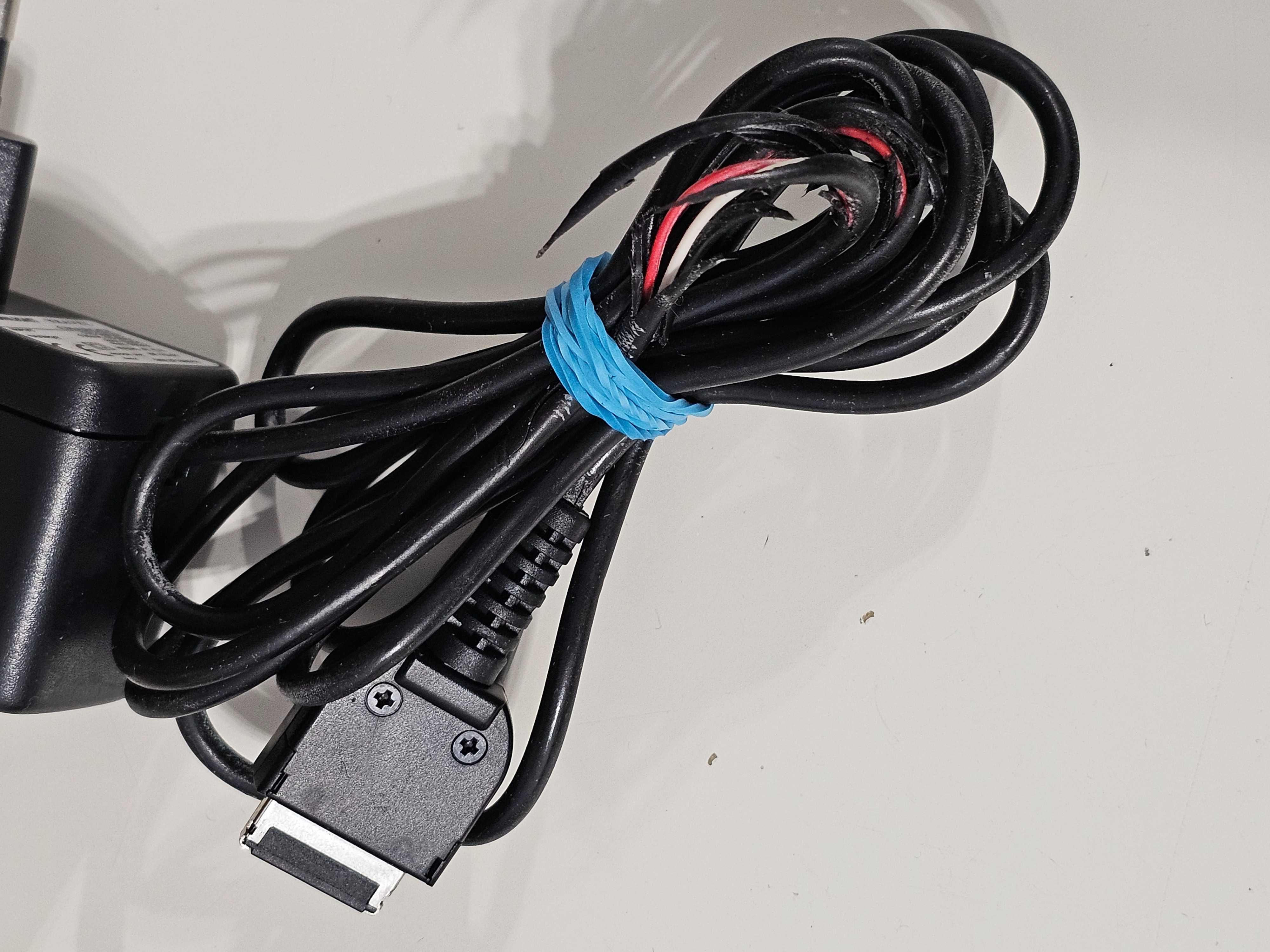 Telefon piesa Colectie Motorola StarTak cu alimentator