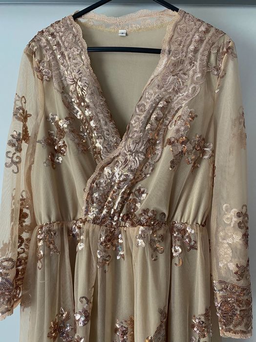 Vând rochie elegantă. Doar probata