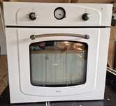 Cuptor electric Whirlpool