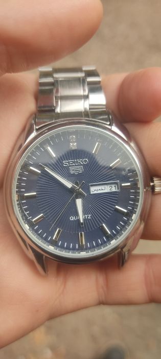 Часы SEIKO нету ремня!