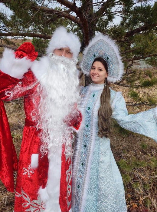 Дед Мороз и Снегурочка