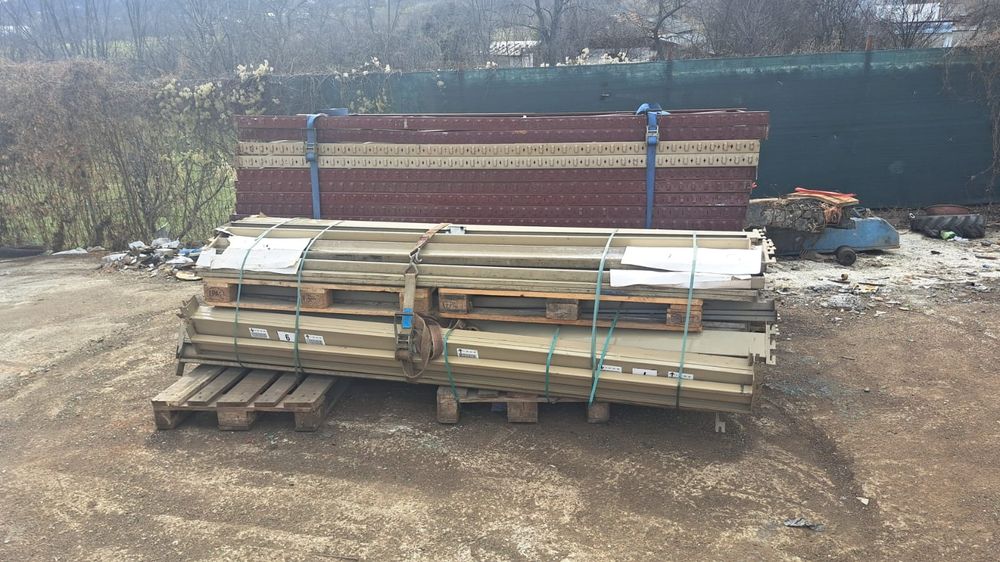 Raft uri industriale 45m liniar 15picioare / 60 traverse
45m liniari